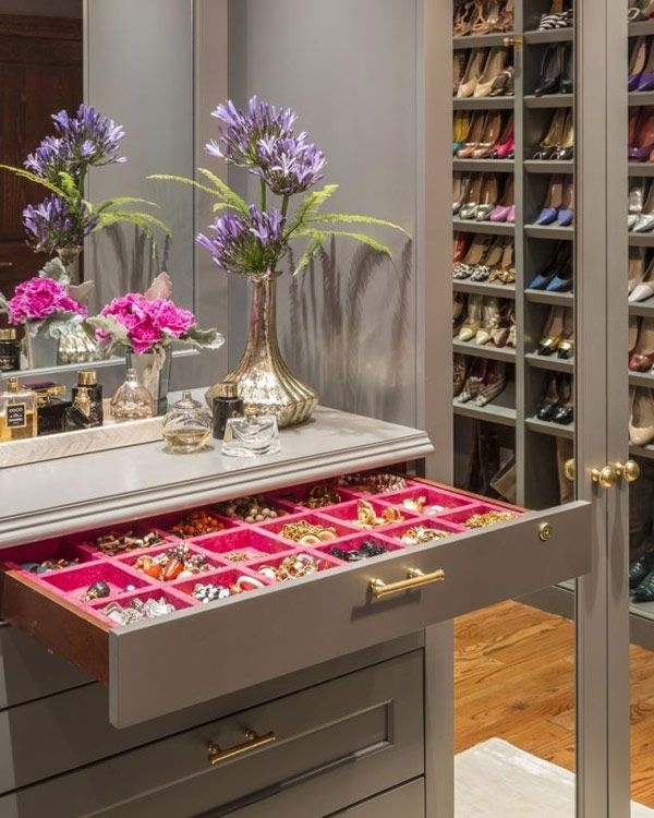 walk in closet (3)