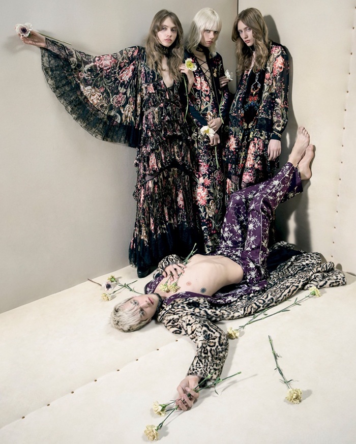 Roberto-Cavalli-Fall-Winter-2016-Campaign05