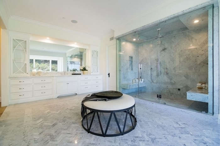 kylie-jenner-home-crisnet-34