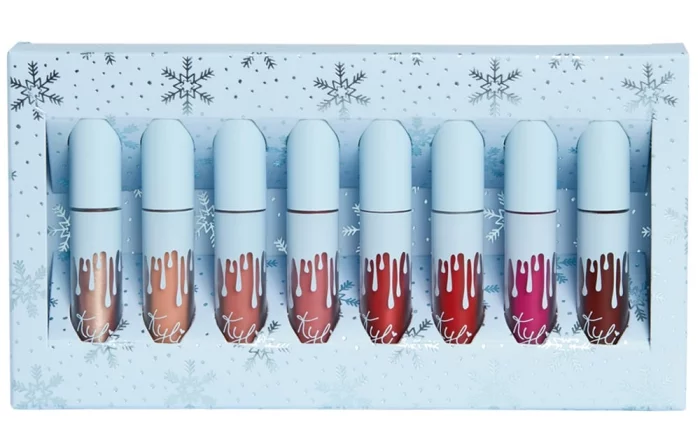 batch_02Kylie-Cosmetics-Holiday-Mini-8-Piece-Lip-Set