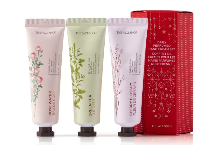 re30500212 HOLIDAY.HAND CREAM SET 2018